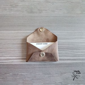 Világos barna egyfakkos kártyatartó - táska & tok - pénztárca & más tok - kártyatartó & irattartó - Meska.hu