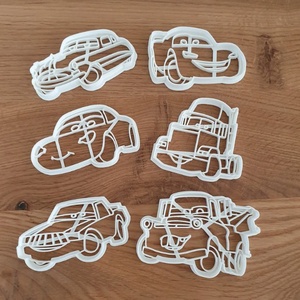 Verdák / Cars 3D sütikiszúró szett � McQueen, Matuka, Cruz, Hudson, 6 darabos, Otthon & Életmód, Konyhafelszerelés, tálalás, Sütés, főzés, Sütikiszúró, , MESKA
