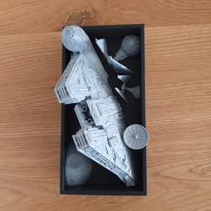 Star Wars ihlette könyvtámasz � Imperial Star Destroyer dioráma, egyedi polcdísz, Otthon & Életmód, Dekoráció, Asztal és polc dekoráció, Könyvtámasz, , MESKA