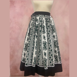 KÉSZLETEN!- Népi lapszoknya a mindennapokra, Ruha & Divat, Női ruha, Szoknya, Varrás, MESKA