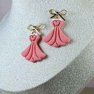 Hercegnős fülbevaló - Meska.hu