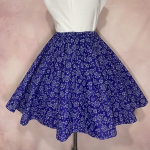 Extra pörgős körloknis gyerekszoknya több méretben - KÉSZLETEN - ruha & divat - gyerekruha - szoknya - Meska.hu