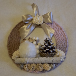 Karácsonyi ajtódísz puha őzikével pasztell színű alapon, Karácsony, Karácsonyi lakásdekoráció, Karácsonyi ajtódíszek, Bőrművesség, Mindenmás, MESKA