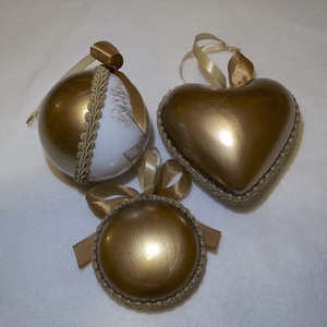 3 darabos karácsonyfadísz szett � szív és gömbök - karácsony - karácsonyi lakásdekoráció - karácsonyfadíszek - Meska.hu