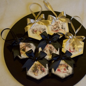 Egyedi karácsonyfadíszek � kétoldalas, mesés részletekkel - Meska.hu