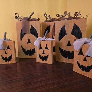 Tök jó pár � kültéri őszi, halloweeni dekoráció az ujrahasznosítás jegyében - otthon & életmód - dekoráció - halloween - halloweeni figurák - Meska.hu