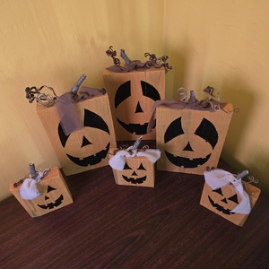 Tök jó pár � kültéri őszi, halloweeni dekoráció az ujrahasznosítás jegyében - otthon & életmód - dekoráció - halloween - halloweeni figurák - Meska.hu