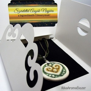 Különleges ajándék exkluzív csomagolásban - Örömanya Köszönőajándék - Esküvőre és alkalmakra - esküvő - emlék & ajándék - szülőköszöntő ajándék - Meska.hu