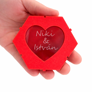 Porvédett minifigura tartó szív alakú, átlátszó előlappal � LEGO kompatibilis  - otthon & életmód - tárolás & rendszerezés - fali tároló - Meska.hu