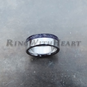 Titán vagy nemesacél gyűrű ametiszttel, ametiszt gyűrű, jegygyűrű, eljegyzési gyűrű, Valentin napi ajándék - esküvő - ékszer - karikagyűrű - Meska.hu