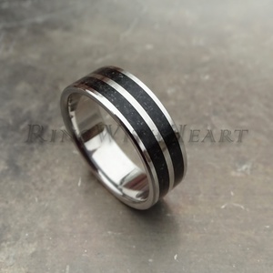 Titán vagy nemesacél gyűrű fekete turmalinnal, turmalin gyűrű, jegygyűrű, eljegyzési gyűrű, fekete férfi karikagyűrű, Esküvő, Ékszer, Karikagyűrű, Ékszerkészítés, MESKA