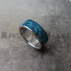 Titán vagy nemesacél gyűrű Peacock szintetikus opállal, jegygyűrű, eljegyzési gyűrű, ballagási ajándék - Meska.hu