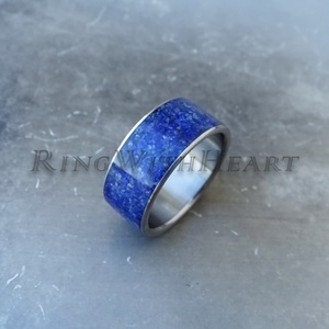 Titán vagy nemesacél gyűrű lápisz lazulival, keskeny lápisz gyűrű, jegygyűrű, eljegyzési gyűrű, lazurit gyűrű - esküvő - ékszer - karikagyűrű - Meska.hu