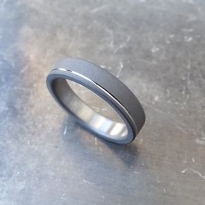 RingWithHeart