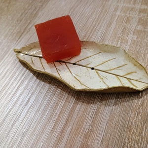 Szappantartó lev�l, vagy füstölőtartó - művészet - szobor - kerámia - Meska.hu