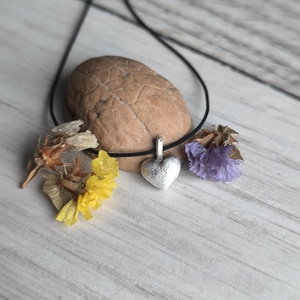 Ezüst szív medál anyatejjel, hajjal - ékszer - nyaklánc - medál - Meska.hu