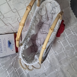 Horgolt táska virággal - táska & tok - kézitáska & válltáska - kézitáska - Meska.hu