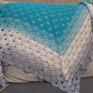 Horgolt kék kendő, Ruha & Divat, Sál, Sapka, Kendő, Kendő, Horgolás, MESKA