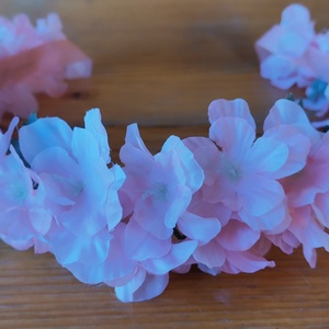 Lágy-rózsaszín fejdísz  - Meska.hu