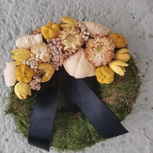 Sárga száraztermés sírkoszorú - otthon & életmód - vallás - temetkezési tárgy - sírkoszorú, kegyeleti koszorú - Meska.hu
