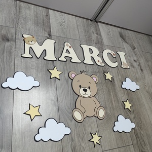 Névre szóló macis falidekoráció - csillagos felhős gyerekszoba dísz � - baba - mama - babaszoba dekoráció - babanév dekoráció - Meska.hu