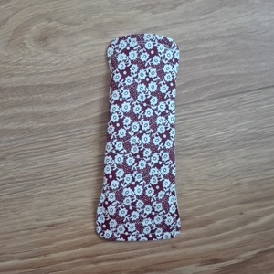 Prémium mosható tisztasági betét -vízhatlan réteggel ,bordó/ fehér virágos -  - Meska.hu