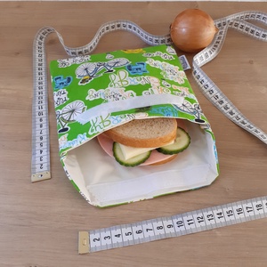 Uzsonnástasak, vízhatlan szendvics csomagoló - go green, bicikli - snackbag, újratasak, vízálló tok, wetbag, betéttartó - táska & tok - uzsonna- & ebéd tartó - szendvics csomagoló - Meska.hu