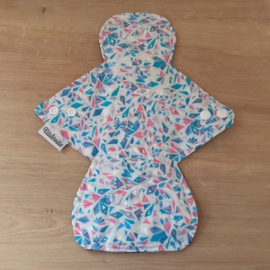 Egészségügyi betét 30cm bambusz+zorb mag, vékony - kék kaleidoszkóp (éjeli, posztpartum, inkontinencia) - szépségápolás - intim higiénia - intimbetét - Meska.hu