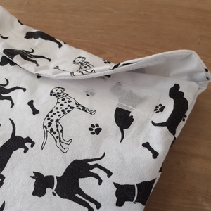Uzsonnástasak, vízhatlan szendvics csomagoló -  kutyaparádé - snackbag, újratasak, vízálló tok, betéttartó - táska & tok - uzsonna- & ebéd tartó - szendvics csomagoló - Meska.hu