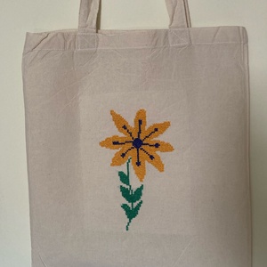 Akció - Kézzel himzett vászonszatyor - táska & tok - bevásárlás & shopper táska - shopper, textiltáska, szatyor - Meska.hu