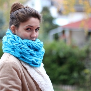 Türkiz Körsál - Meska.hu