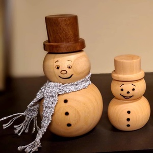 Hóember család ( 4 fő)  - otthon & életmód - dekoráció - asztal és polc dekoráció - asztaldísz - Meska.hu