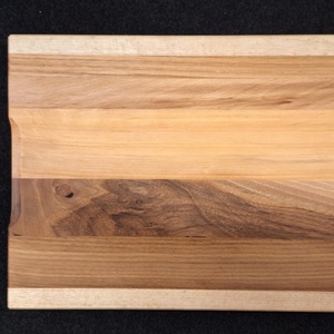 Vegyes, csíkos vágódeszka fogászkönnyítővel - otthon & életmód - konyhafelszerelés, tálalás - sütés, főzés - vágódeszka - Meska.hu