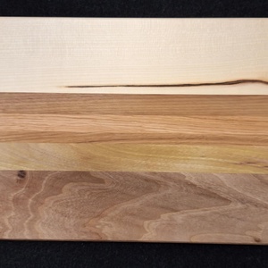 Modern csíkos vágódeszka fogászkönnyítővel - otthon & életmód - konyhafelszerelés, tálalás - sütés, főzés - vágódeszka - Meska.hu