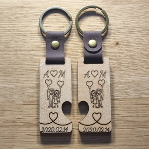 Páros fa kulcstartó Valentin-napra - Személyre szabott ajándék névvel és dátummal - Bükkfa kulcstartó  - táska & tok - kulcstartó & táskadísz - kulcstartó - Meska.hu