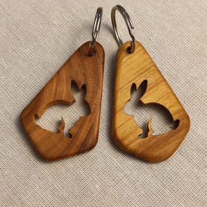 Húsvéti Nyuszi Fa Kulcstartó � Prémium Gyümölcsfa Locsolóajándék, Táska & Tok, Kulcstartó & Táskadísz, Kulcstartó, Famegmunkálás, MESKA