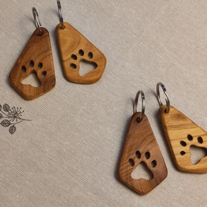 Mancs Kulcstartó Nemes Gyümölcsfából � Egyedi Ajándék Gazdiknak - táska & tok - kulcstartó & táskadísz - kulcstartó - Meska.hu