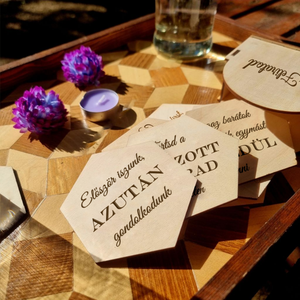 Szarkasztikus poháralátétek 12 darabos szettben, Otthon & Életmód, Konyhafelszerelés, tálalás, Tálalás, Tányér- és poháralátét, Gravírozás, pirográfia, MESKA