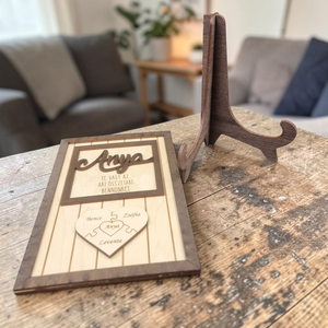 Egyedi gravírozott családi képkeret, Anya, te vagy az, aki összetart bennünket, névre szóló fa ajándék - otthon & életmód - dekoráció - kép & falikép - fából készült kép - Meska.hu