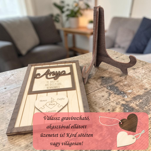 Egyedi gravírozott családi képkeret, Anya, te vagy az, aki összetart bennünket, névre szóló fa ajándék - otthon & életmód - dekoráció - kép & falikép - fából készült kép - Meska.hu