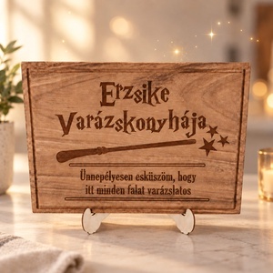 Egyedi névvel varázslatos konyha, szakács ajándék, boszis vágódeszka - Meska.hu