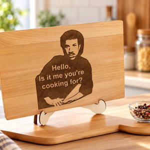Lionel vágódeszka � vicces ajándék zene- és főzésrajongóknak - Hello is it me you�re cooking for? - Meska.hu