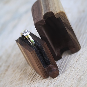 Gyűrűtartó doboz - Ajna - esküvő - kiegészítők - gyűrűtartó & gyűrűpárna - Meska.hu