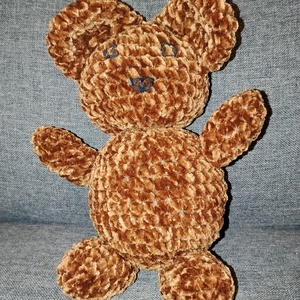 Kézzel horgolt maci csörgővel � 23 cm - Meska.hu