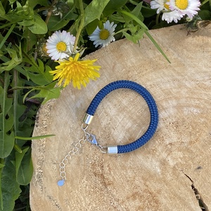 Karkötők több színben - ékszer - karkötő - fonott karkötő - Meska.hu