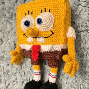 Horgolt spongyabob figura - Meska.hu