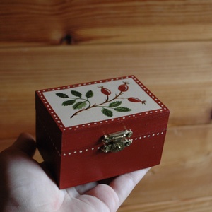 Csipkebogyós doboz - otthon & életmód - dekoráció - asztal és polc dekoráció - díszdoboz - Meska.hu
