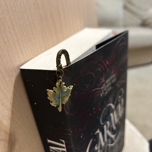 Könyvjelző apró levéllel - könyv & zene - könyvjelző - Meska.hu