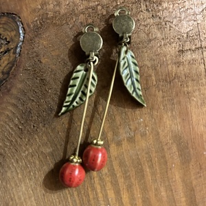 Cherry  fülbevaló / nikkel mentes klipsz, Ékszer, Fülbevaló, Lógó fülbevaló, Ékszerkészítés, MESKA