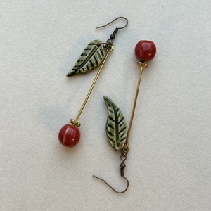 Cherry  fülbevaló / nikkelmentes  - ékszer - fülbevaló - lógó fülbevaló - Meska.hu